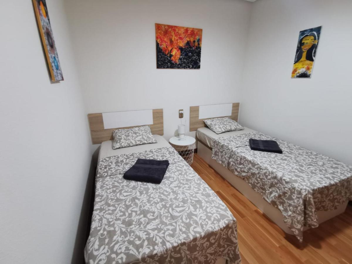 Bonita Apartamento ตอร์เรเวียคา ภายนอก รูปภาพ